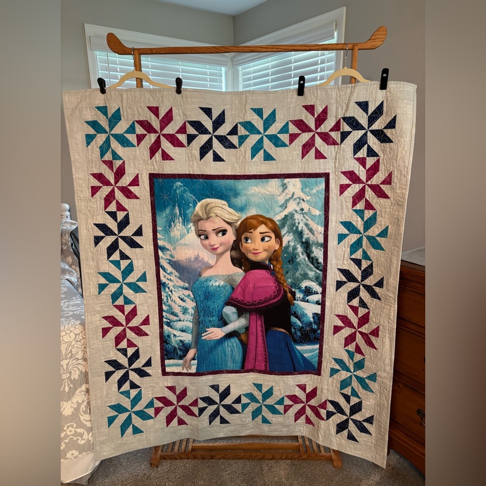 Handmade Quilted Anna Elsa Frozen Quilt Blanket Wall Hanging 52 in W x 60 in L